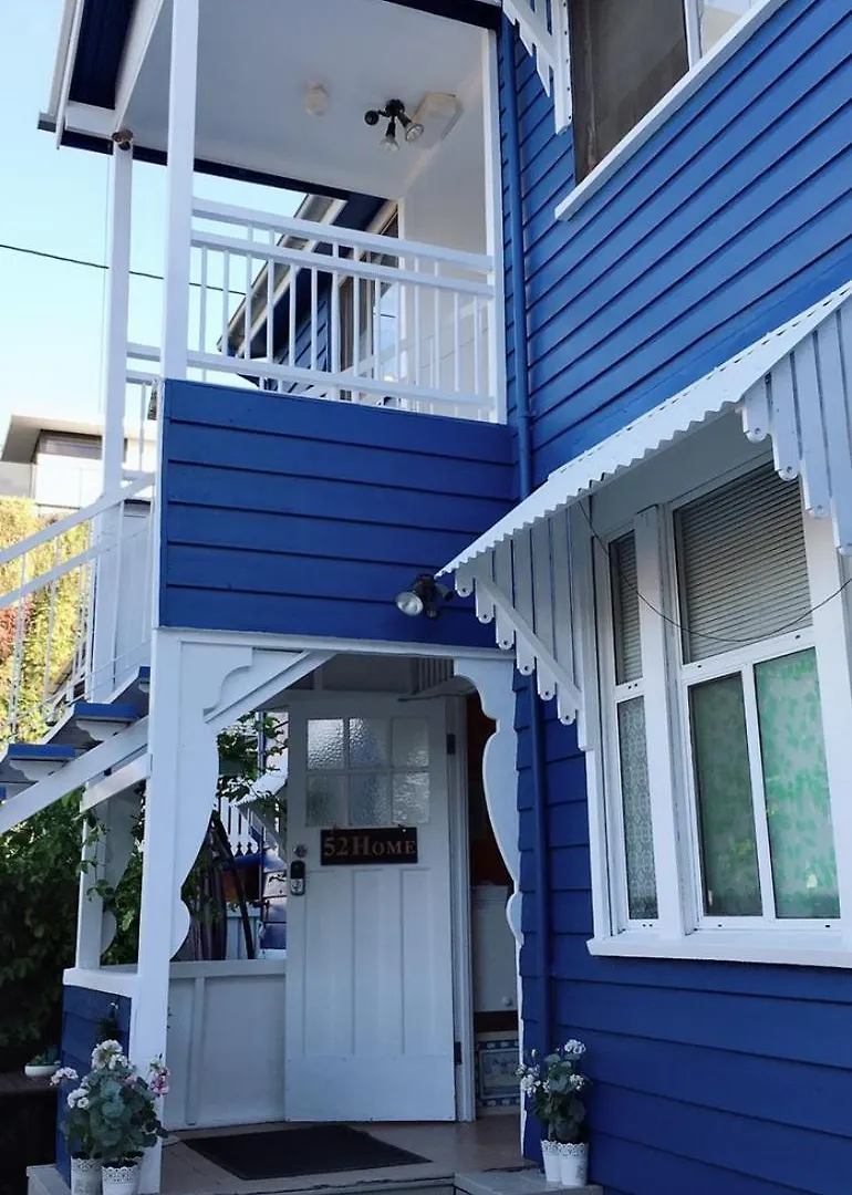 Five 2 Home Backpacker Brisbane