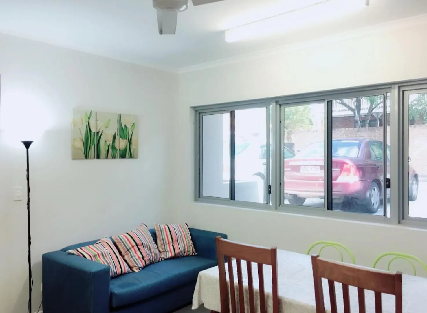 Hostel Five 2 Home Backpacker Brisbane Australia