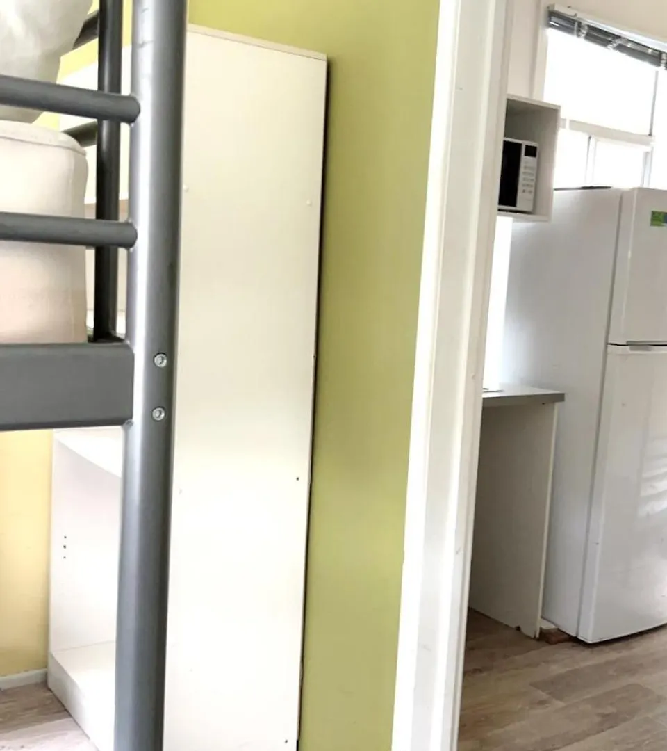 Five 2 Home Backpacker Brisbane